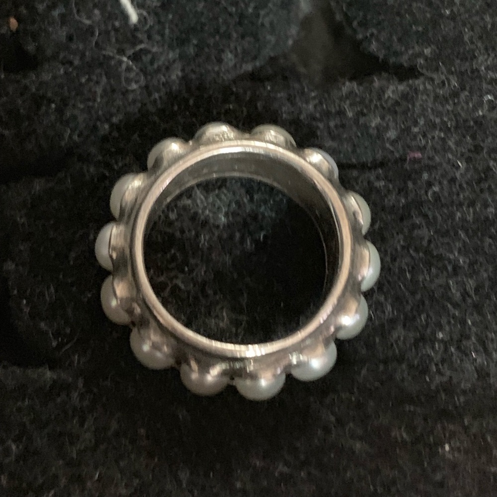 Silpada pearl ring